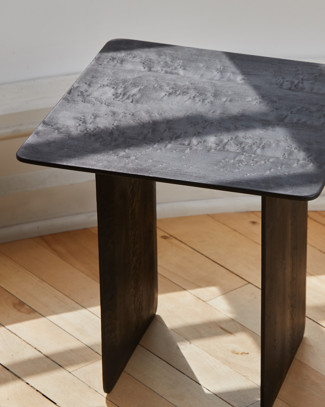 PIQUÉ Side Table - Black